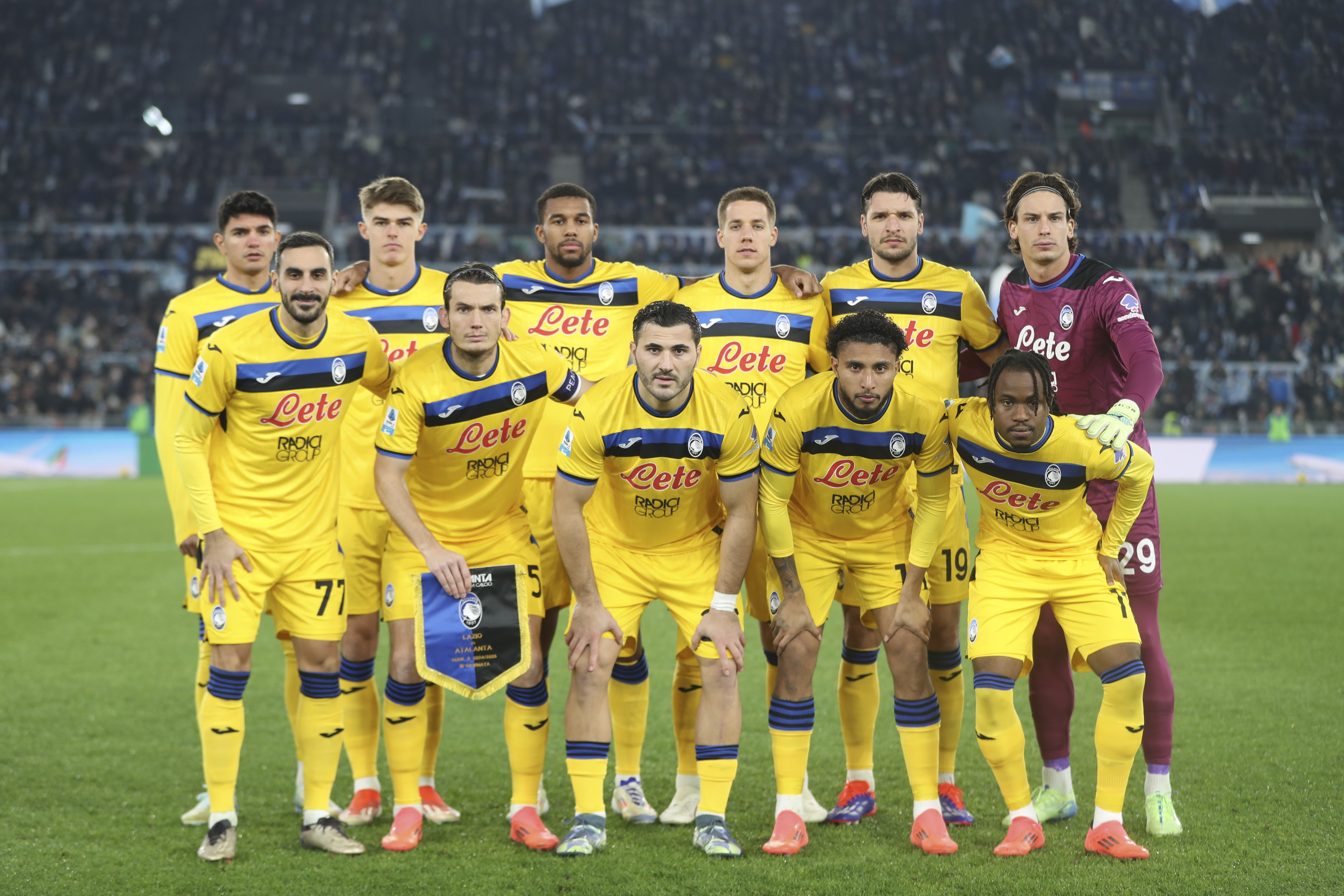 AG亚游-雄鹿队主帅呼吁球员团结一心，共同战胜困难的简单介绍