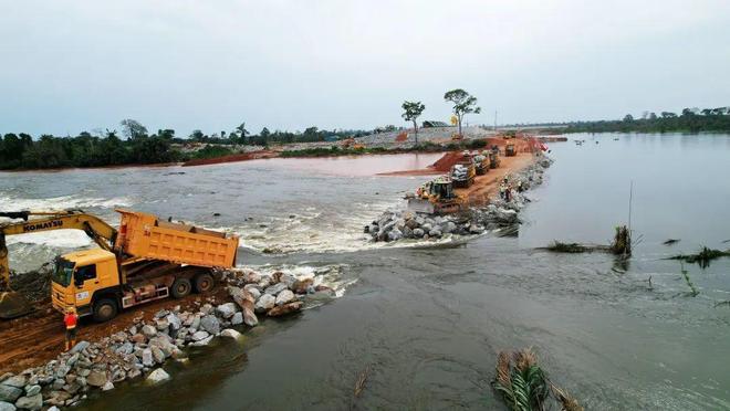 象牙海岸遭乌干达逆转，非洲区预选赛告捷的简单介绍