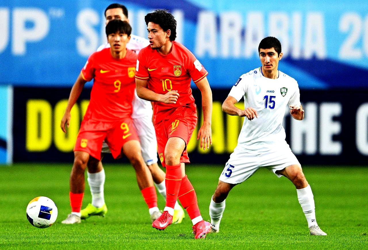 乌克兰以小组第一晋级世界杯附加赛(乌克兰国家队世界杯)