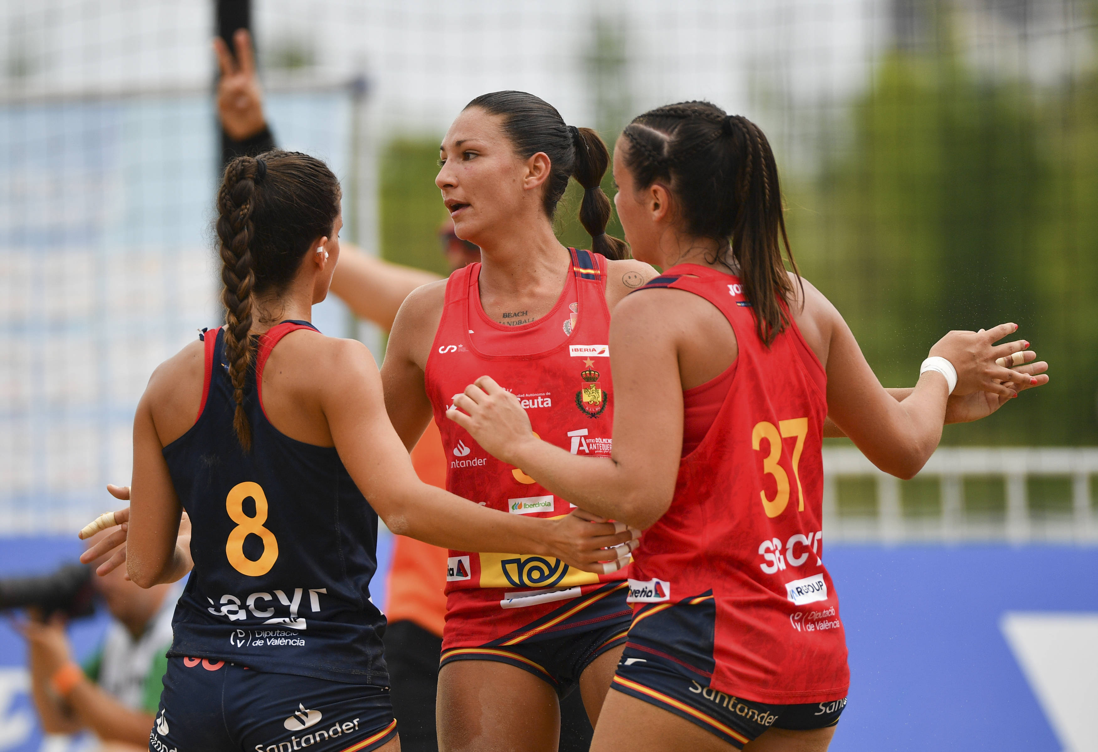 AG集团-阿根廷队连胜两场，女足南美锦标赛冲刺冠军